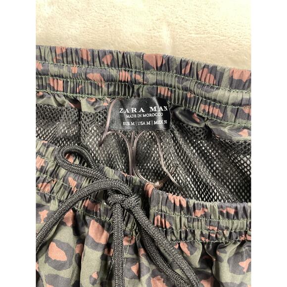 Mens Zara Animal Print Athletic Swim Lined Shorts Medium - Picture 3 of 8